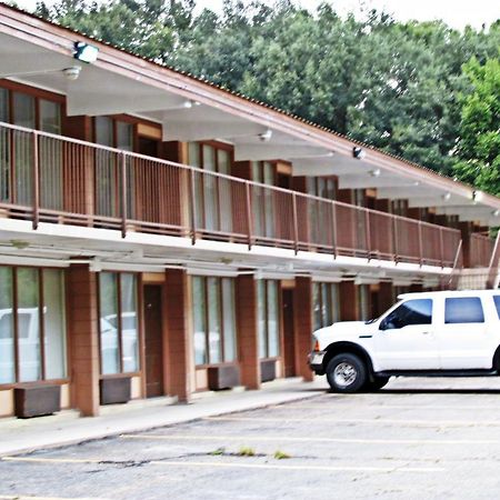 Crown Efficiency Extended Stay Baton Rouge Exterior photo